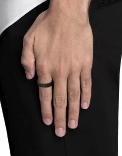 Moore Mesh Ring, Matte Black Rhodium -Online Fashion Accessories 104 0100 color matteblack 03