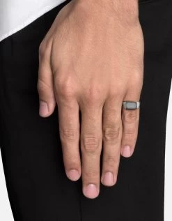 Lennox Chalcedony Pinky Ring, Sterling Silver -Online Fashion Accessories 104 0365 color blue 04