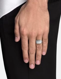 Ledger Ring, Sterling Silver -Online Fashion Accessories 104 0490 color polishedsilver 03