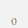 Aeri Huggie Earring, Gold -Online Fashion Accessories 105 0215 color polishedgoldvermeil 01