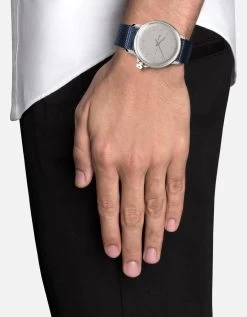 M12 Swiss Silver Navy Blue Nylon -Online Fashion Accessories 106 0001 color navyblue 03 7f3f5698 ea2e 4499 bab5 7035386339aa